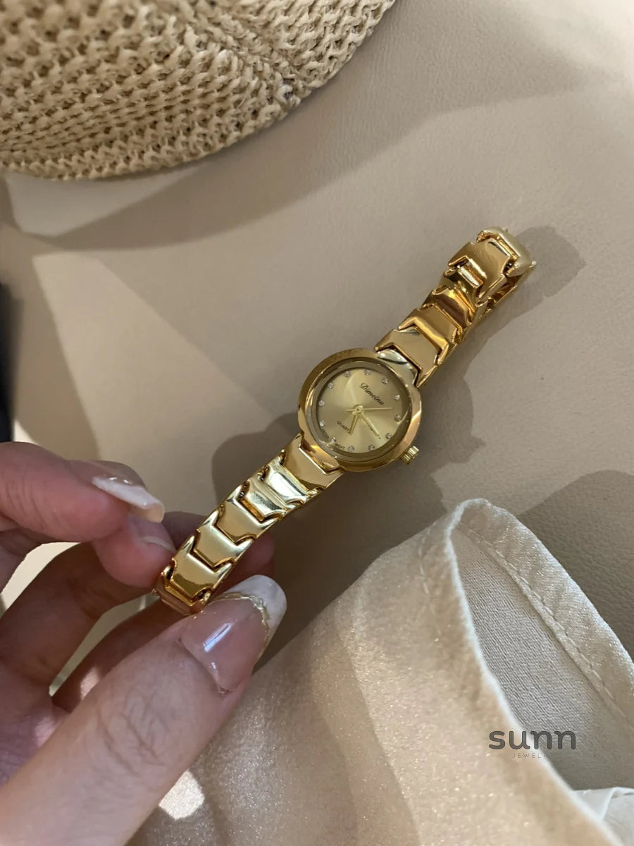 Haizlee Dainty Gold Sparkle Watch