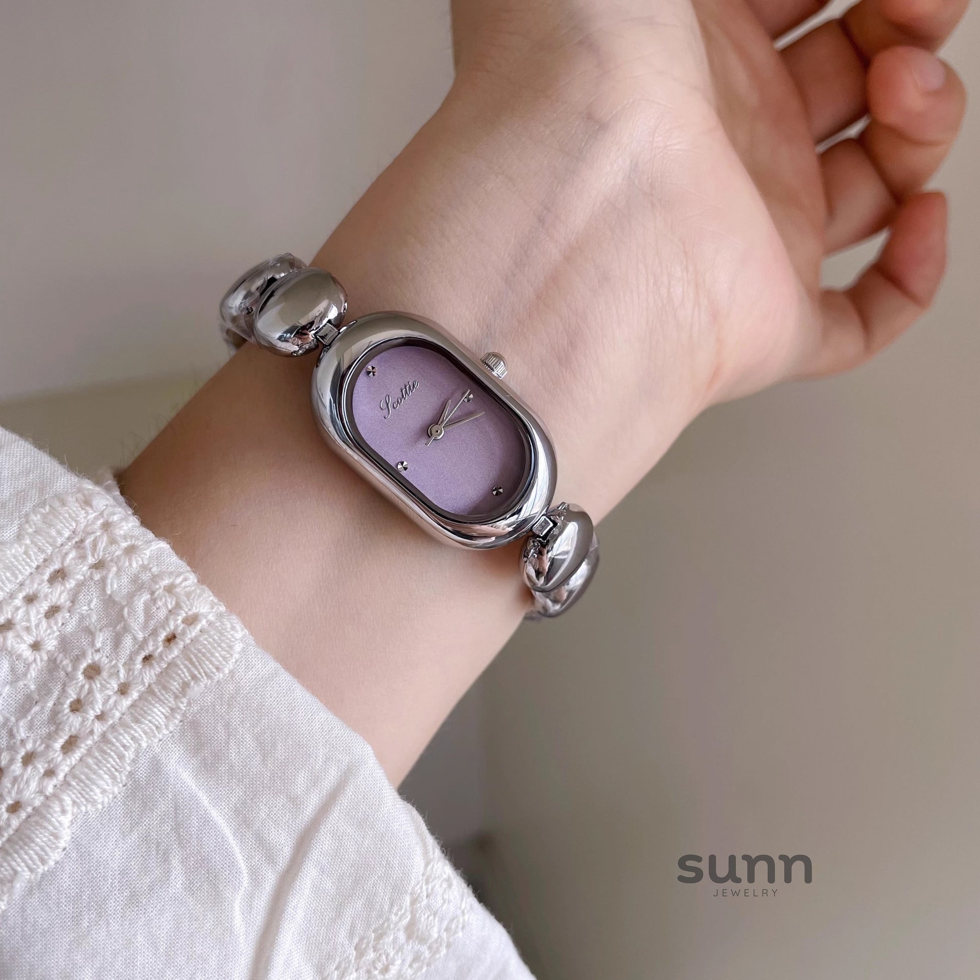 Haizlee Oval Bracelet Watch [YGO4FFSI]