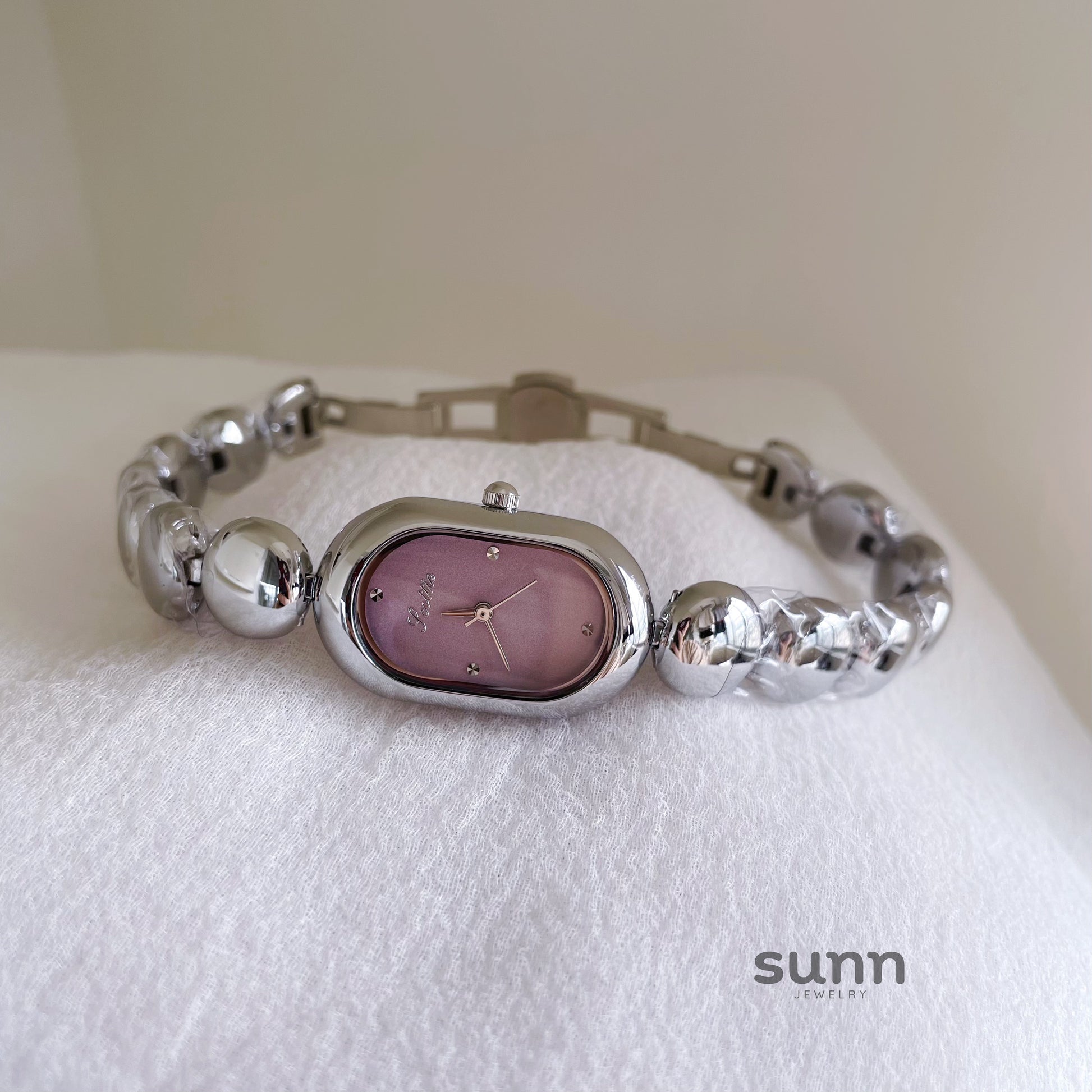 Haizlee Oval Bracelet Watch [BLINWMKS]