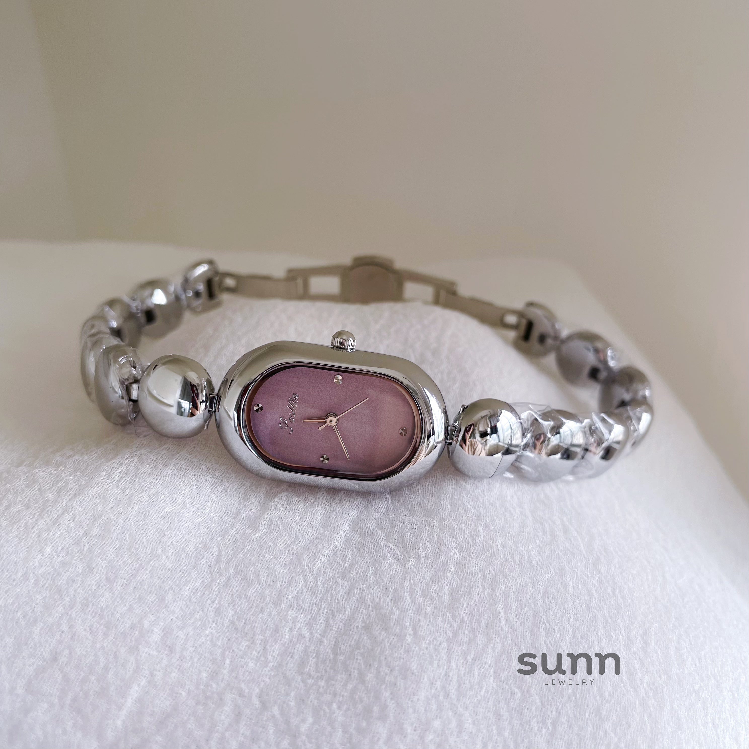 Haizlee Oval Bracelet Watch [BLINWMKS]