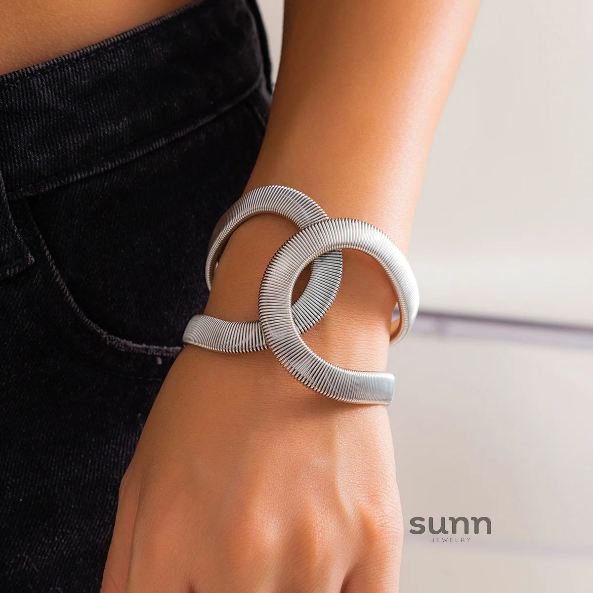 Hajra Striped Spring Bangle