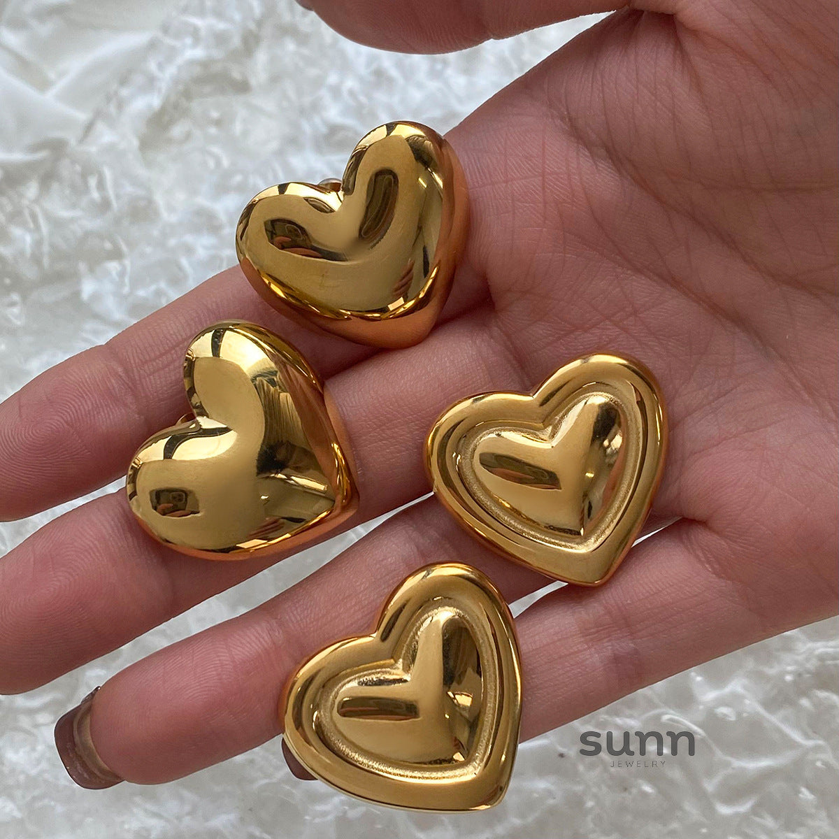 Hallie Stainless Steel Heart Earrings [5IZLMA7M]