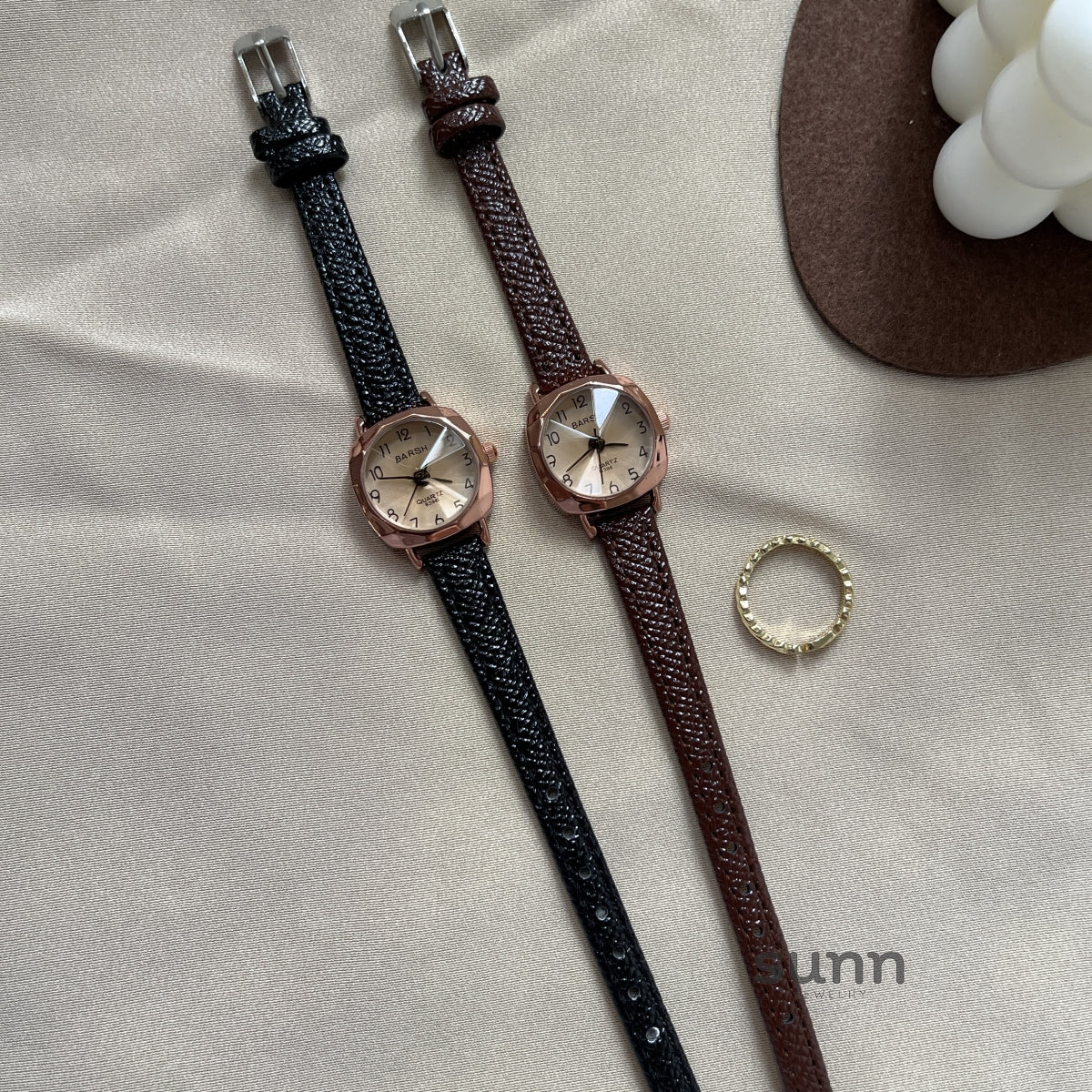Hareem Sleek Square Watch [NH6L4JBW]