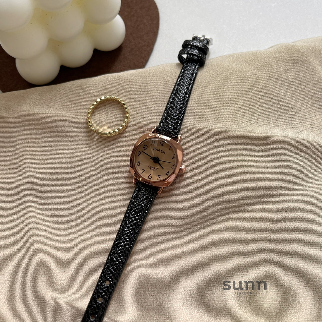 Hareem Sleek Square Watch [68TYX83C]