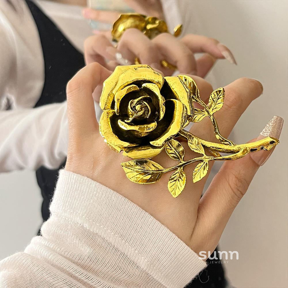 Harini Statement Rose Ring [AXEGBAFA]