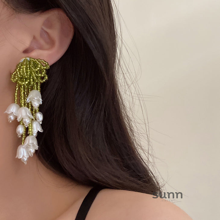 Harlan Floral Tassel Earrings [6WOVORGJ]
