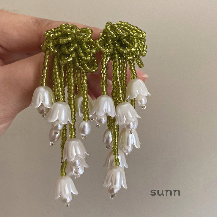 Harlan Floral Tassel Earrings [BAVHB5HH]