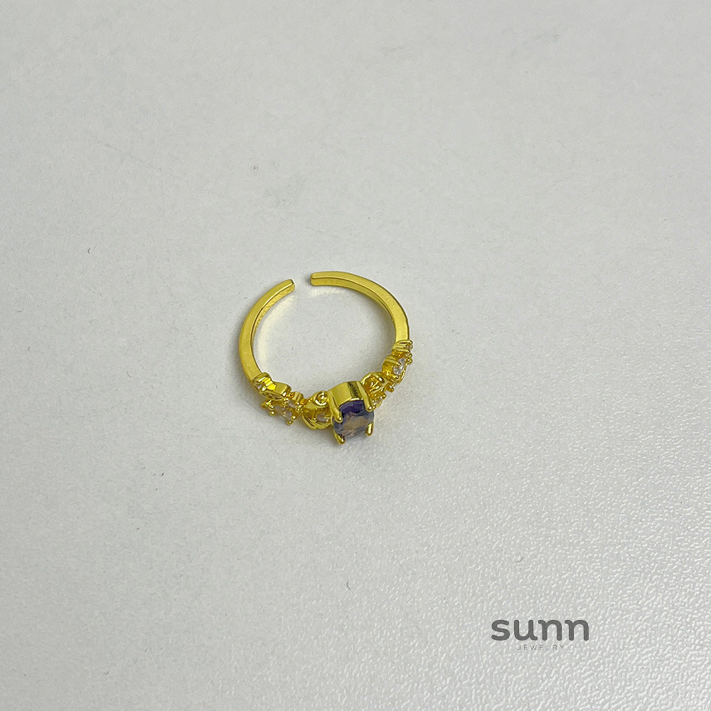 Harlan Golden Gemstone Ring [3ZQWYXQQ]