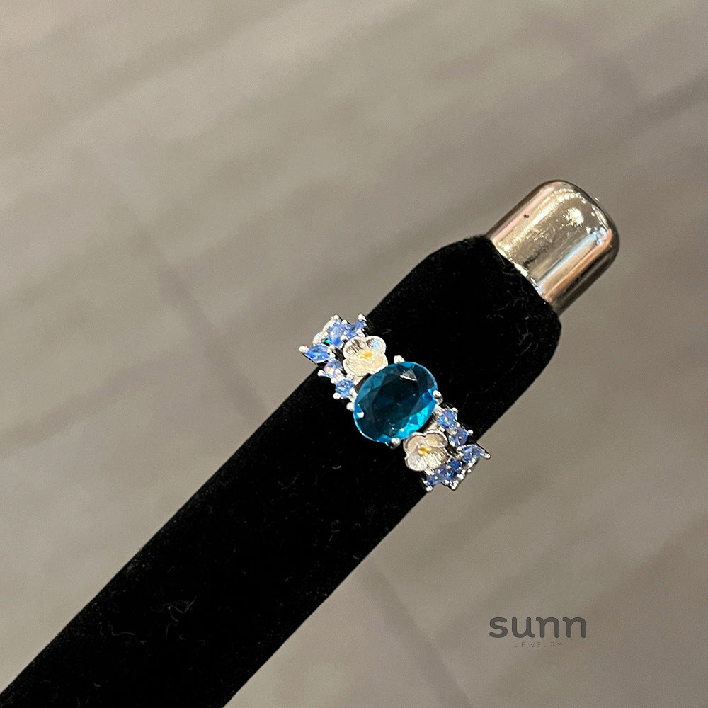 Harlan Golden Gemstone Ring [S99Q6T9S]
