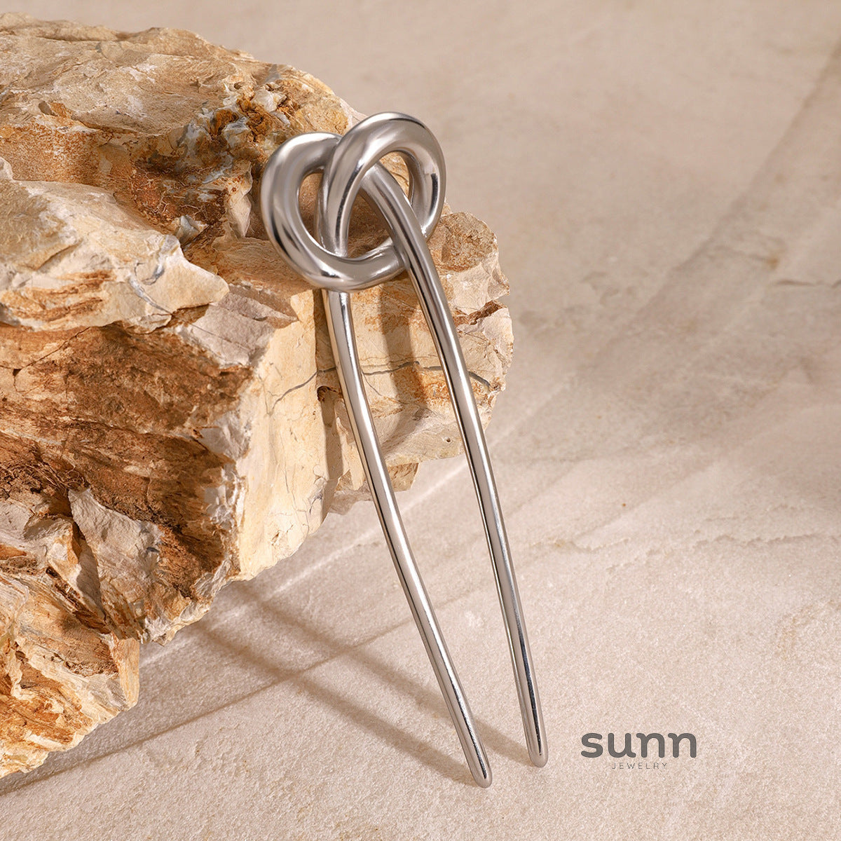 Harleen Luxe Rope Knot Hairpin [QR8W1W5Y]