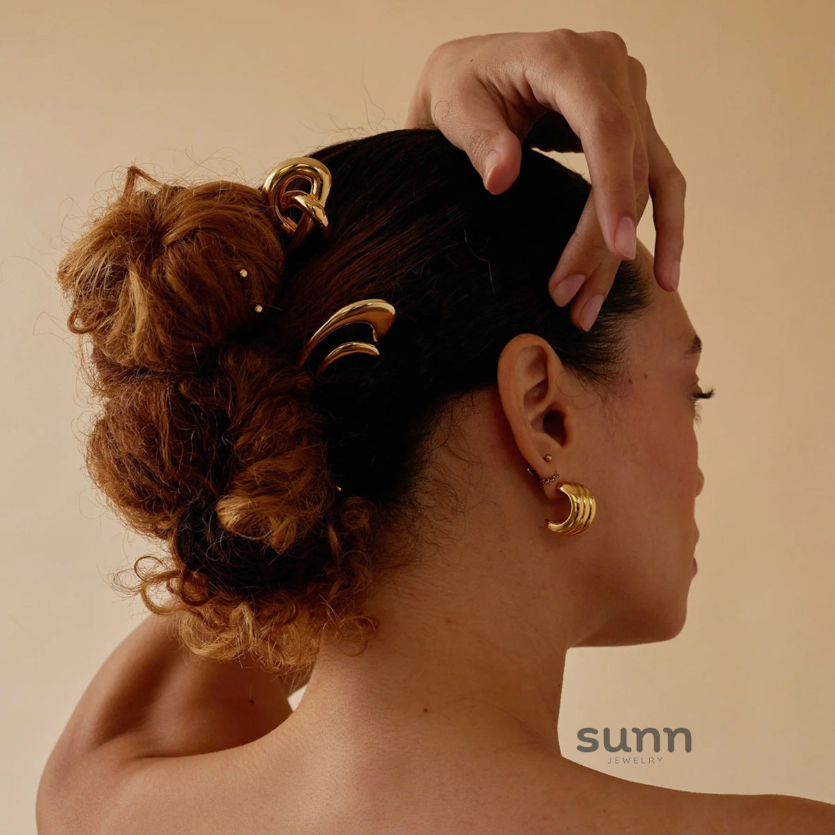 Harleen Luxe Rope Knot Hairpin [FJ3DEY3B]