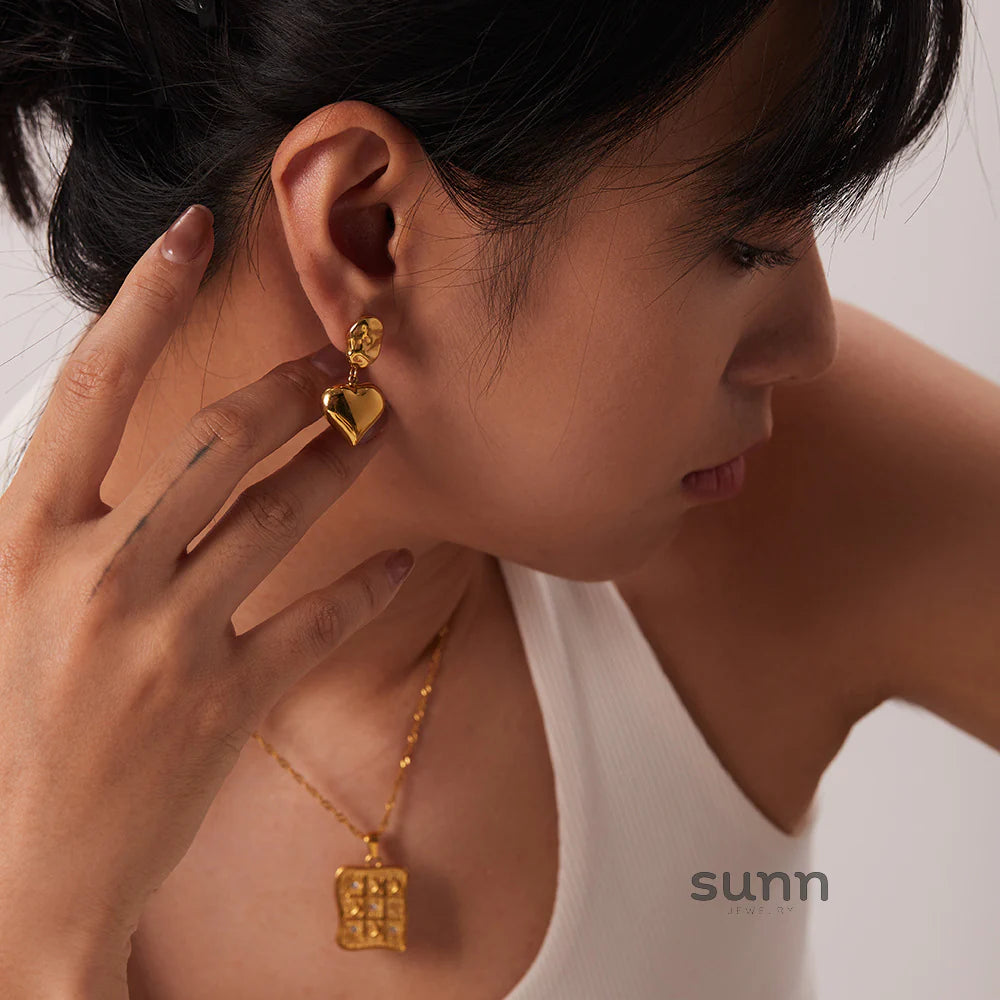 Harlei Gold Irregular Heart Earrings