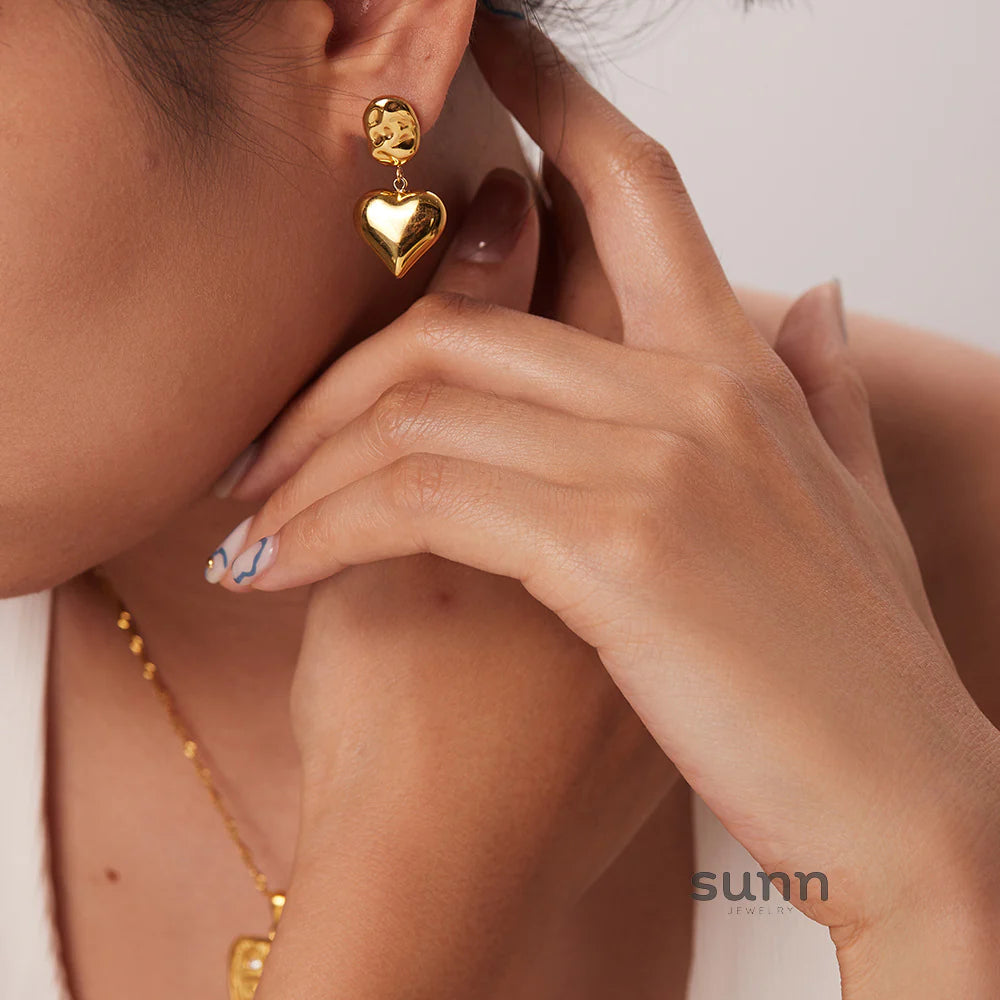Harlei Gold Irregular Heart Earrings