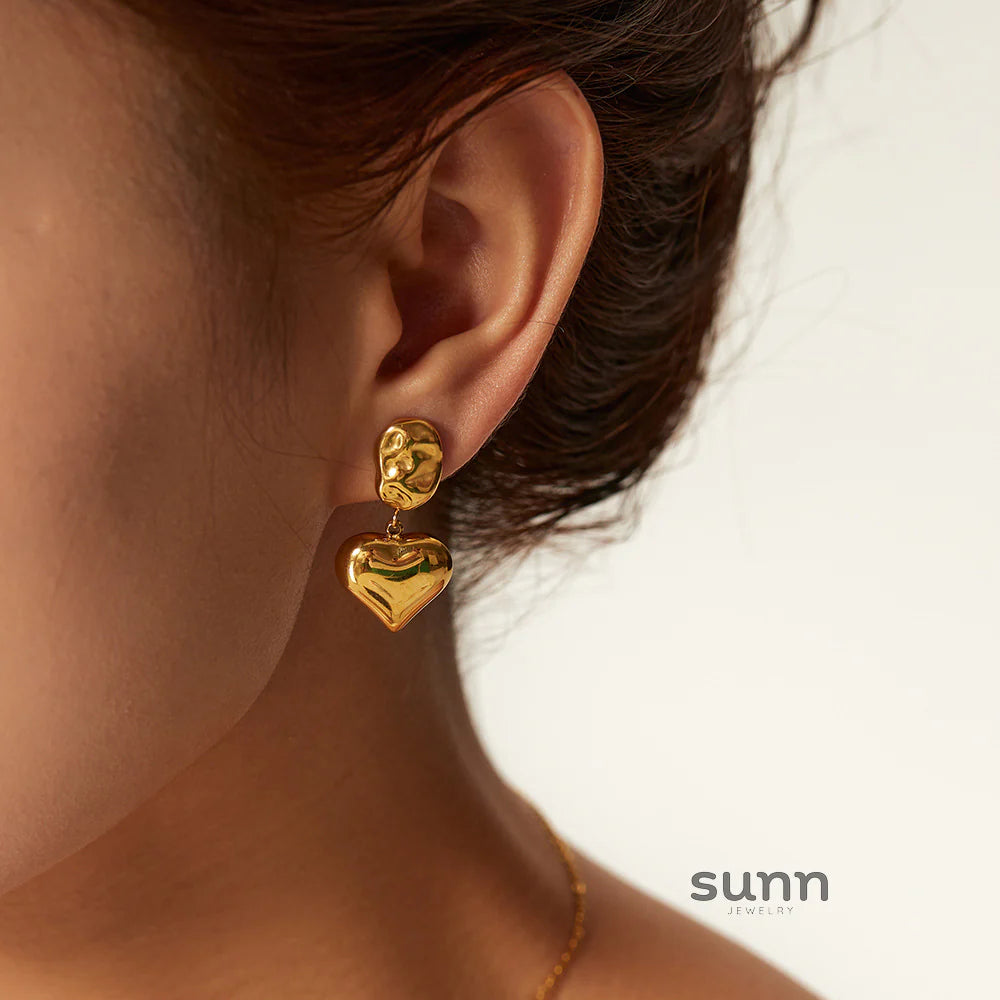 Harlei Gold Irregular Heart Earrings