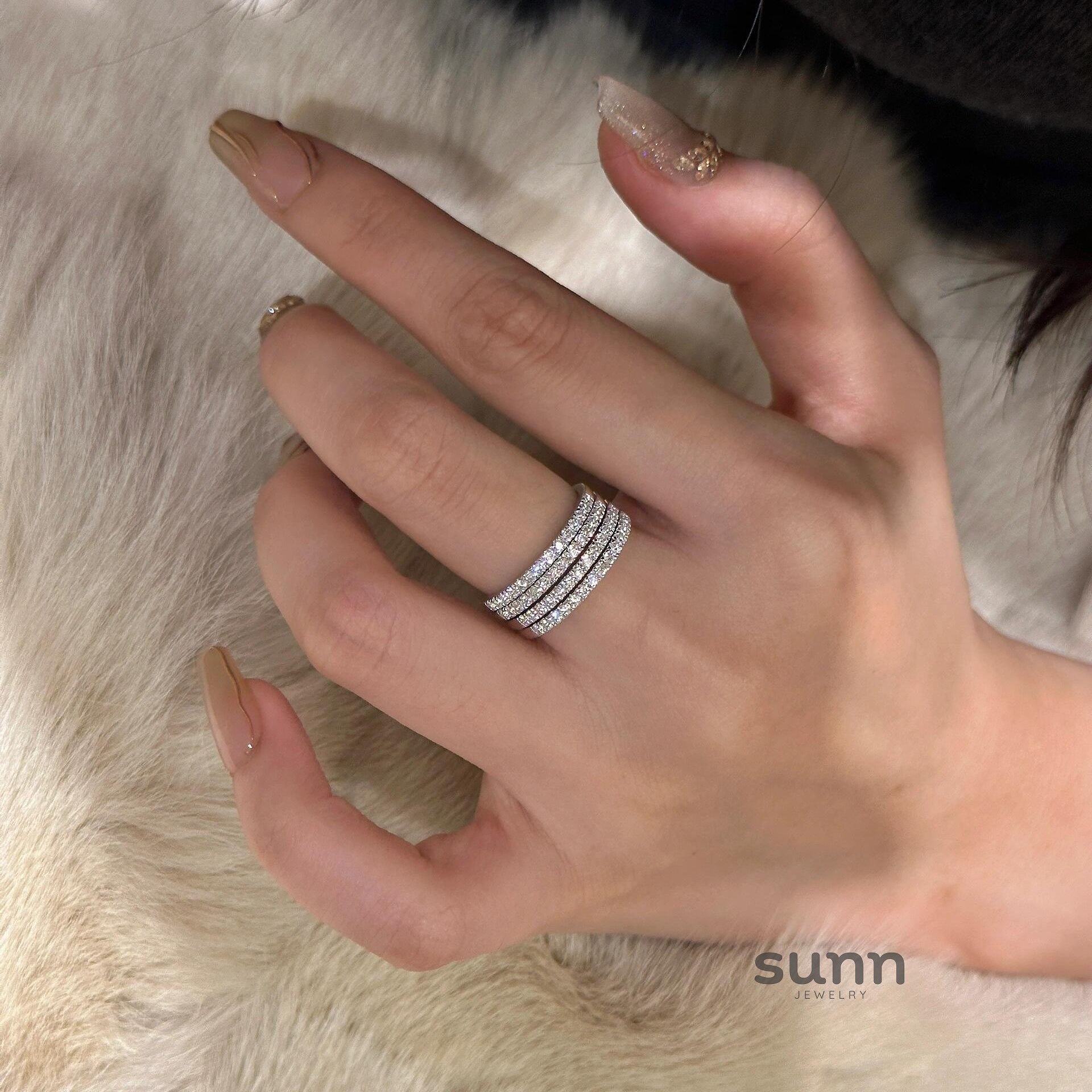 Harlem Dainty Pave Band Ring [H1WIMFTW]