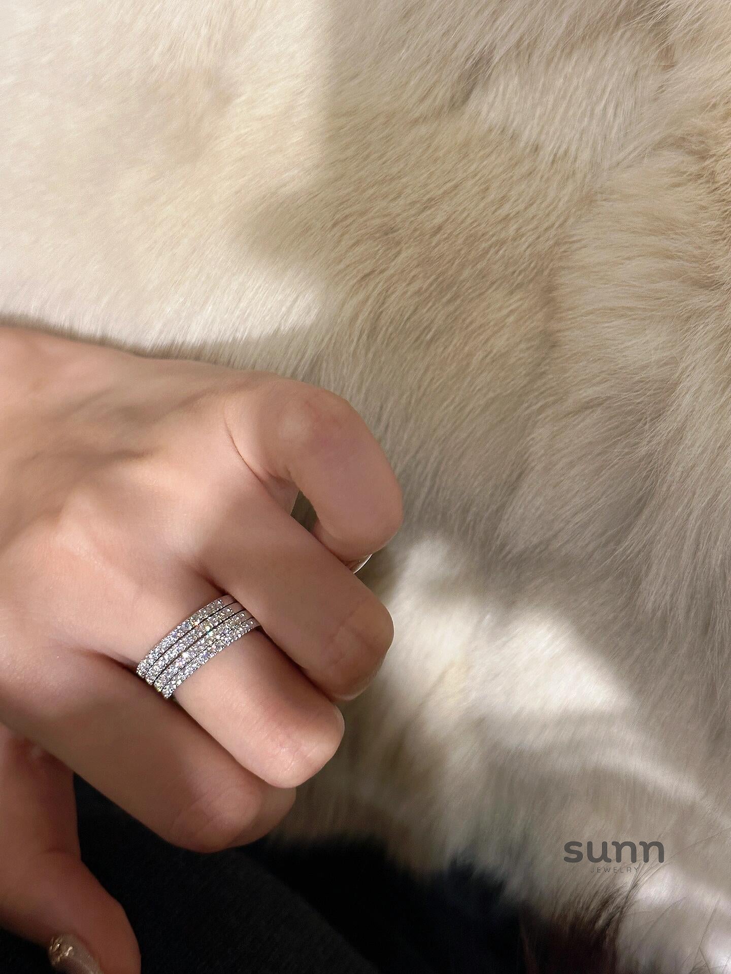 Harlem Dainty Pave Band Ring [47UTEN95]