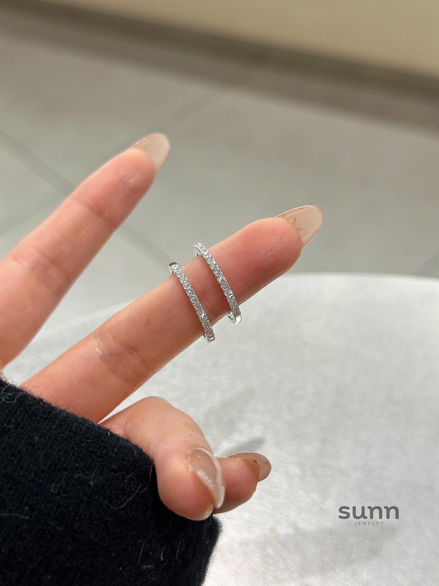 Harlem Dainty Pave Band Ring [2ZCIFHY4]
