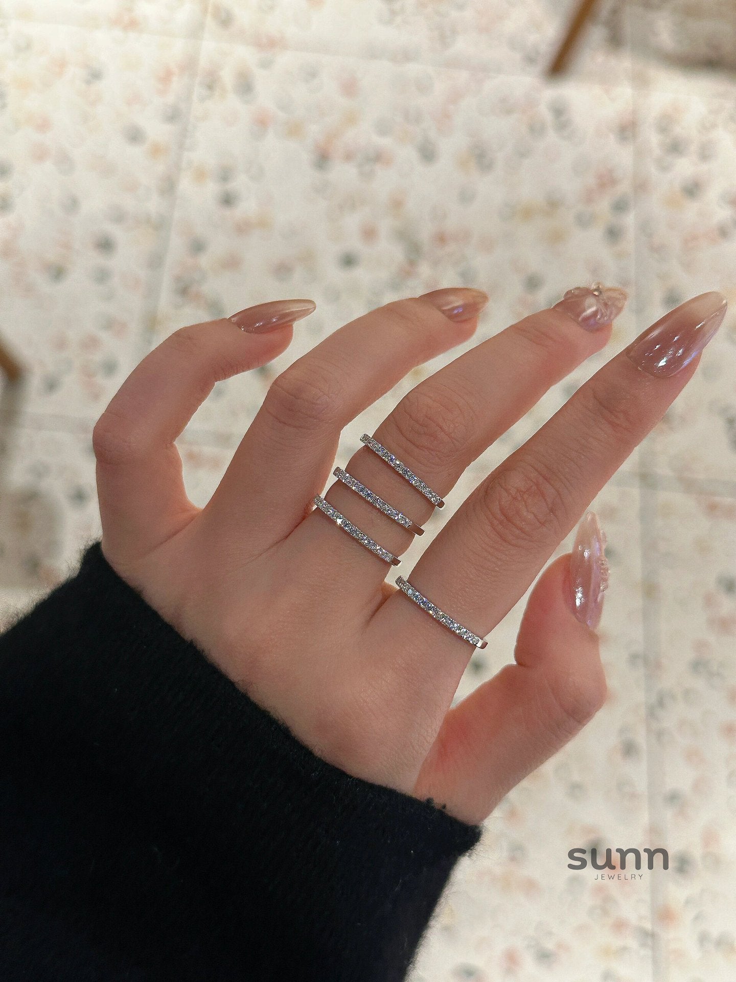 Harlem Dainty Pave Band Ring [IPDI1MM0]