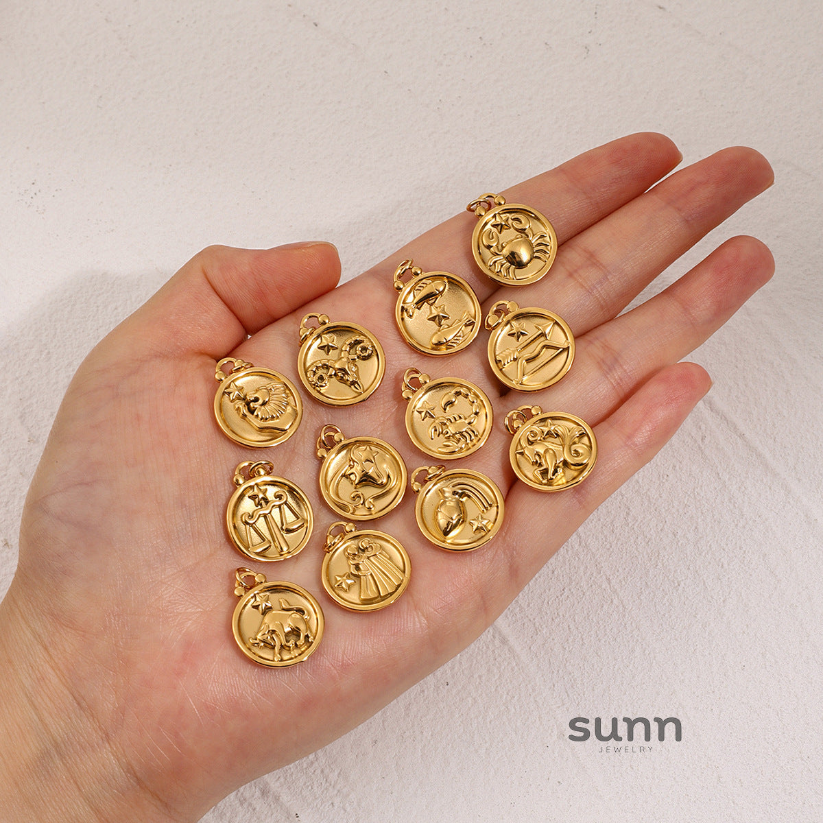 Harmonee Zodiac Constellation Necklace [G1NGYBHN]