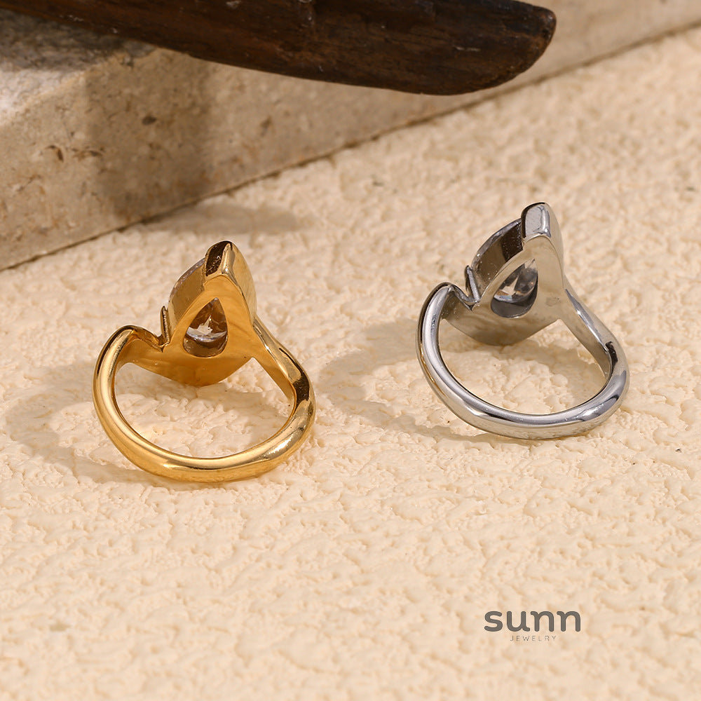 Harmoni Dainty Waterdrop Ring [LBV030OR]