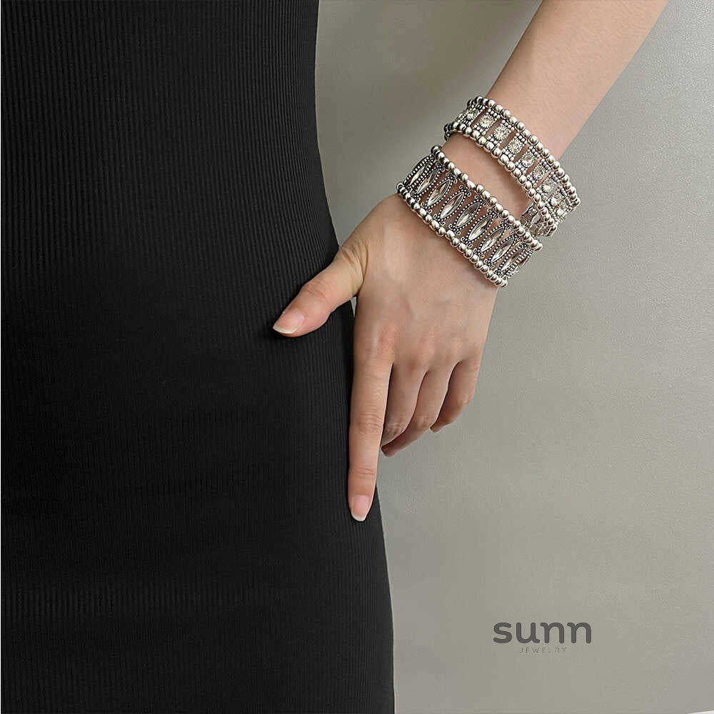 Harmoni Vintage Rhinestone Bracelet [25WRMR47]