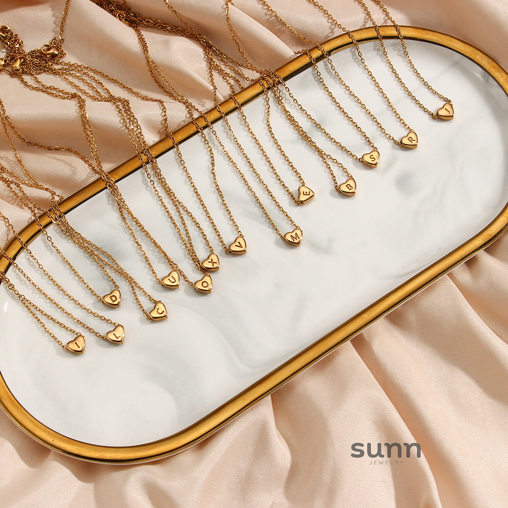 Harmonii Dainty Heart Initial Necklace [RD0MU50J]