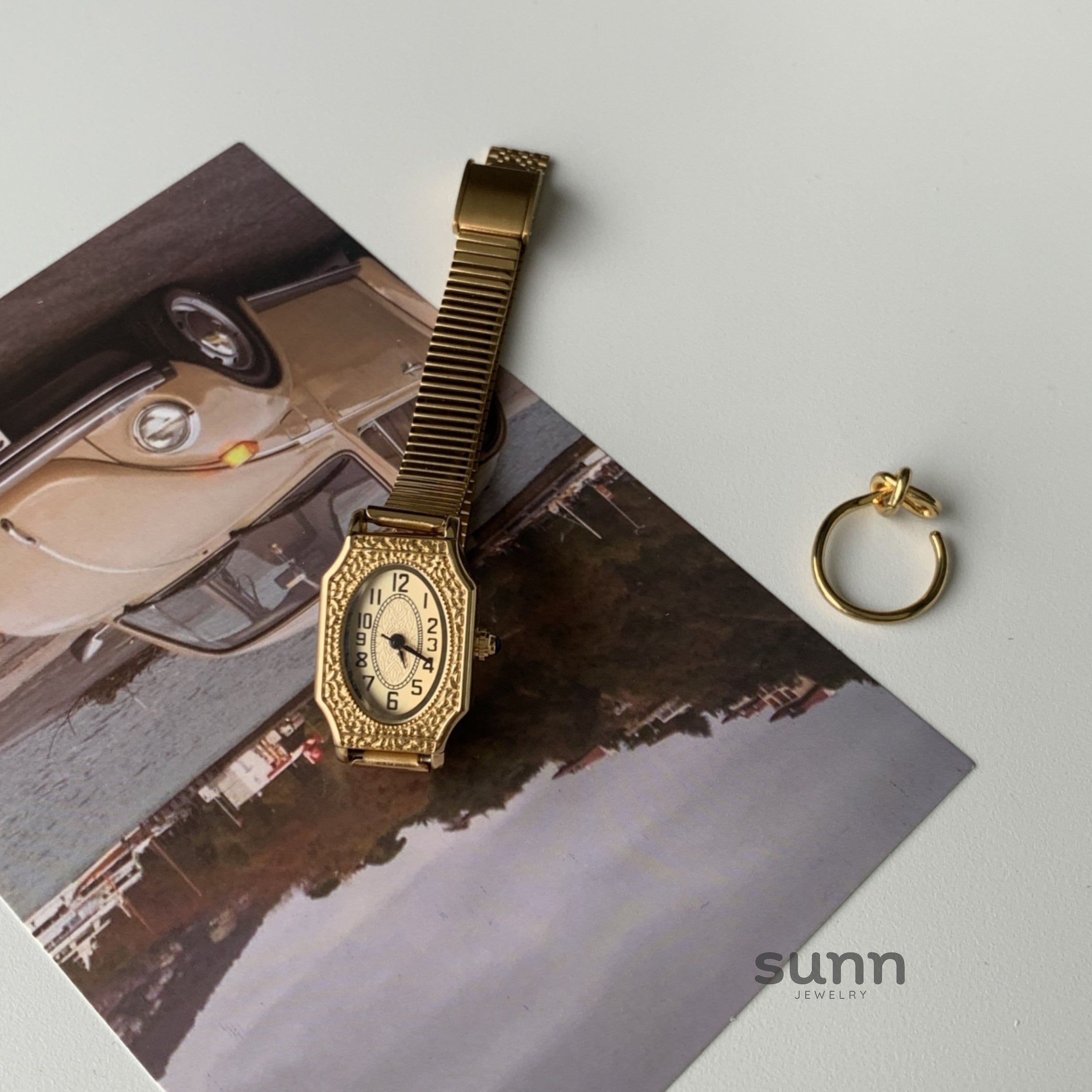 Harmony Carved Barrel Watch [56F3YUTS]