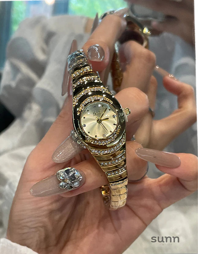 Hartlee Vintage Petite Watch