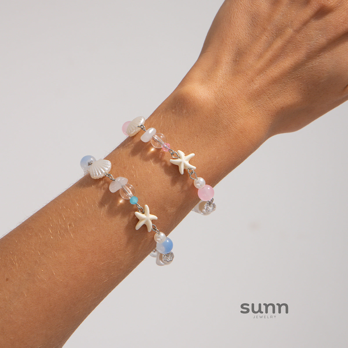 Havyn Stacked Charm Bracelets [QSSGCUR5]