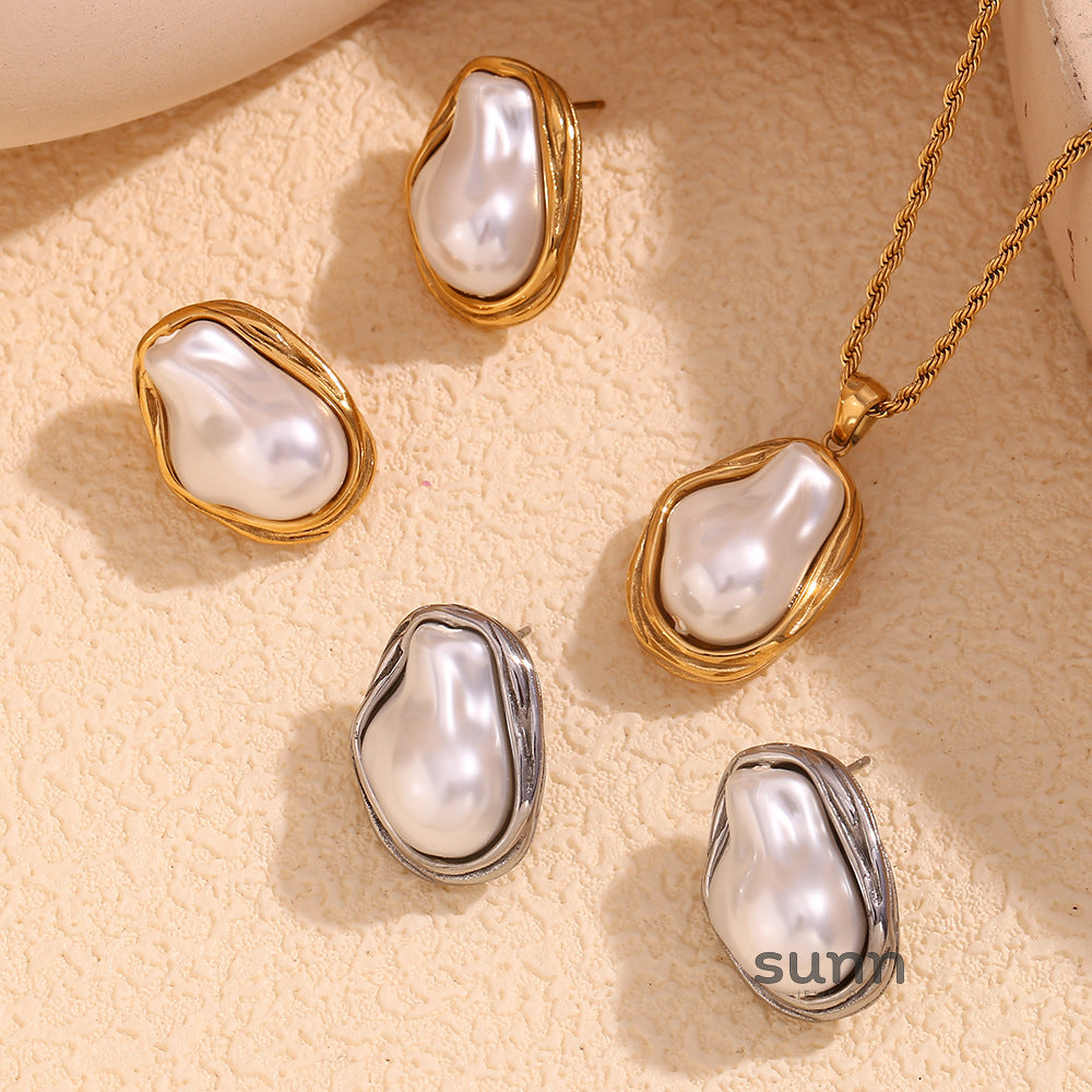 Hawa Baroque Pearl Necklace & Earrings [M0MH6R48]