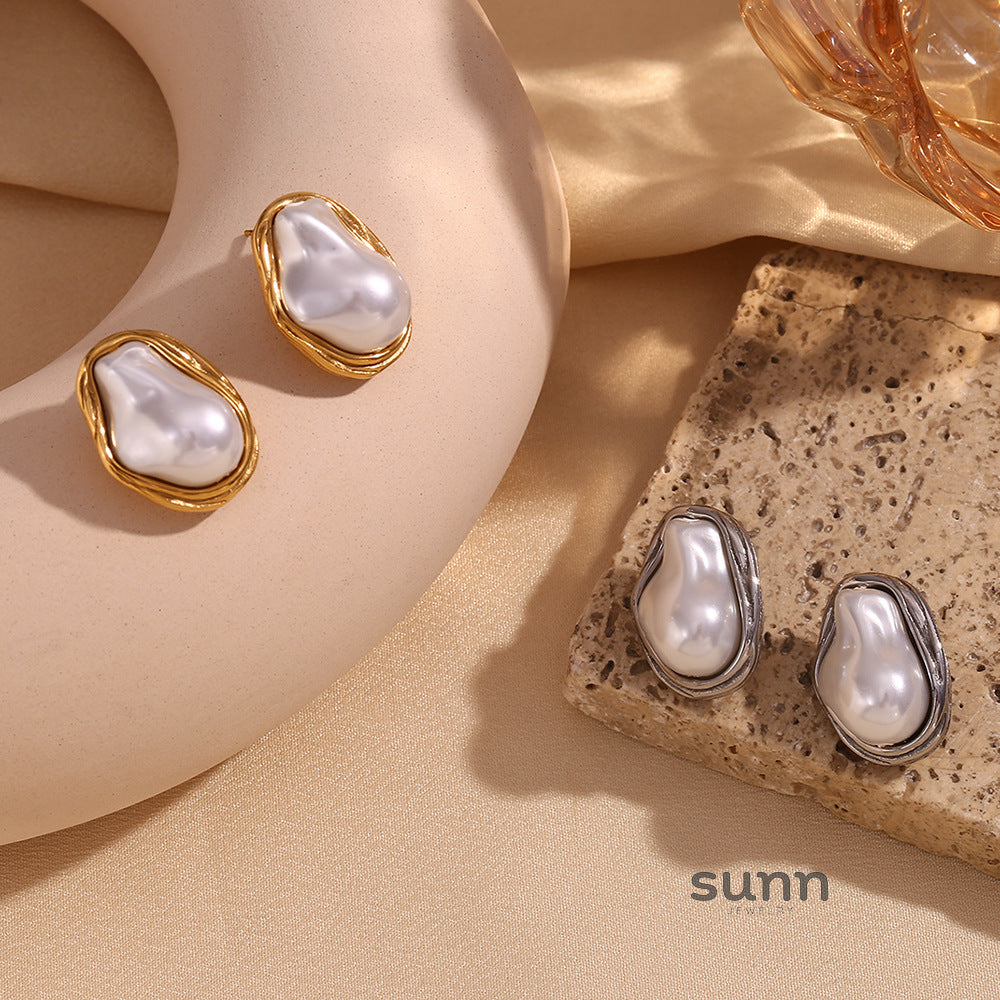 Hawa Baroque Pearl Necklace & Earrings [M3GWSOS2]