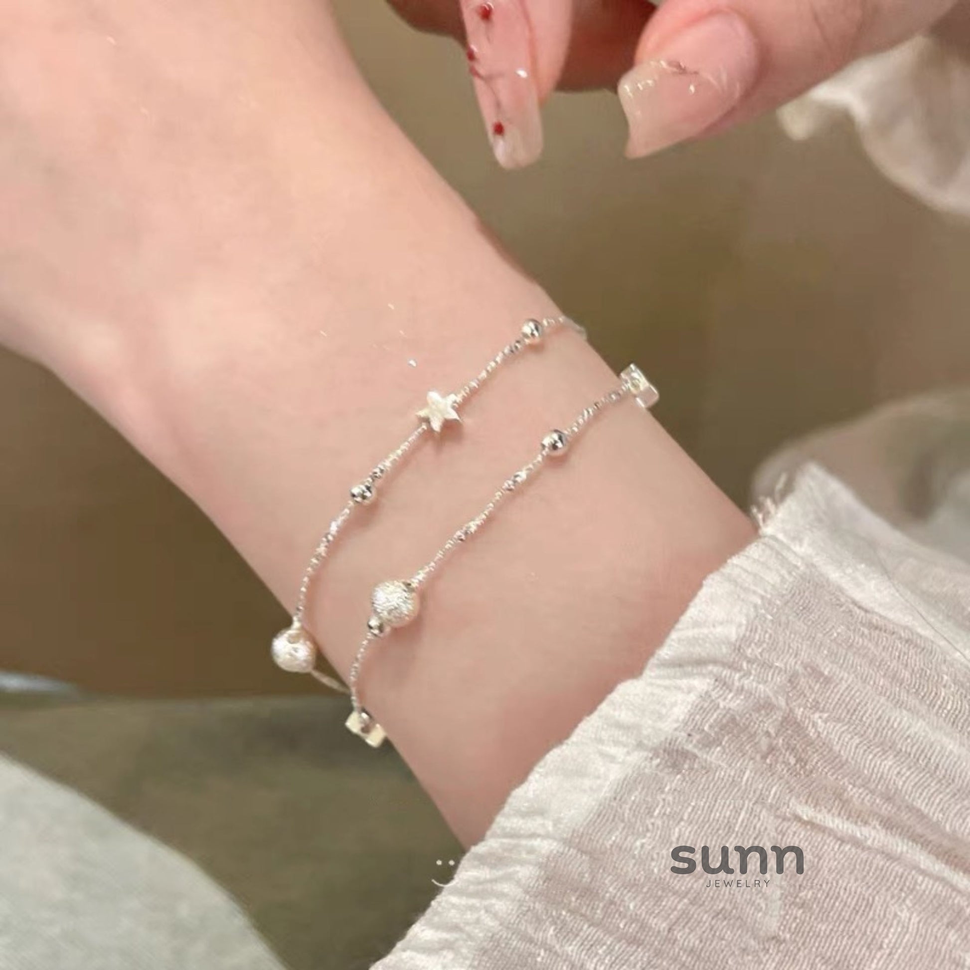Haya Silver Star Layered Bracelet [I8VB3GZ4]