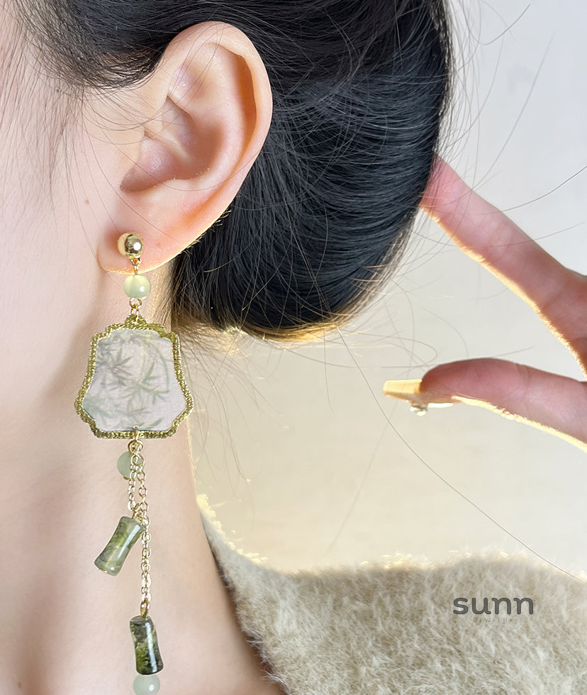 Hayes Chinoiserie Tassel Earrings [KLKUN78W]