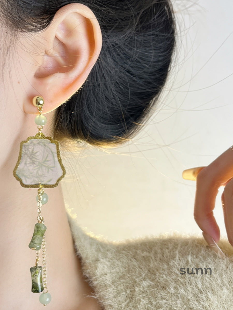 Hayes Chinoiserie Tassel Earrings [N7U1OW54]
