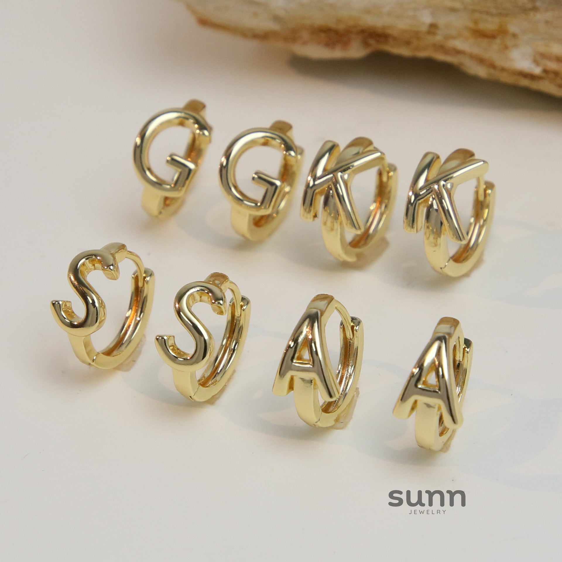 Haylee Gold Letter Stud Earrings [QXOSIFFE]