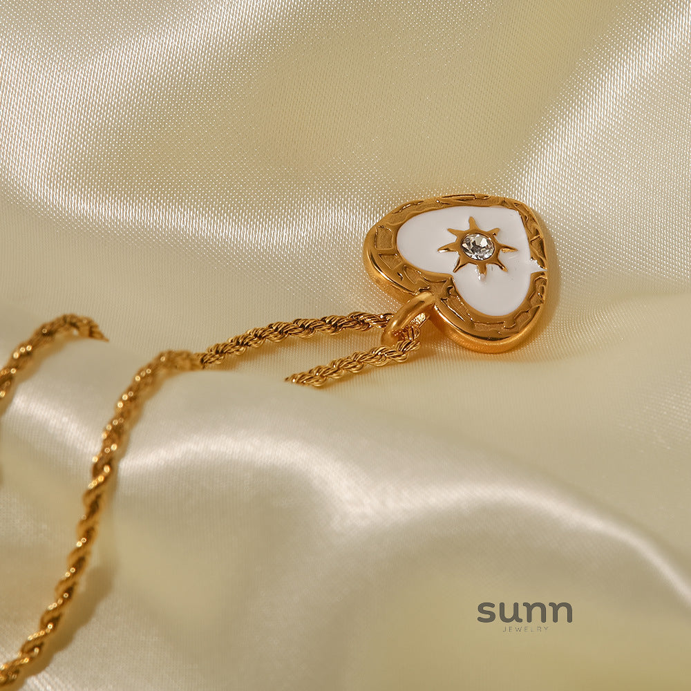 Haylie Zircon Heart Pendant [7AJTOSSO]