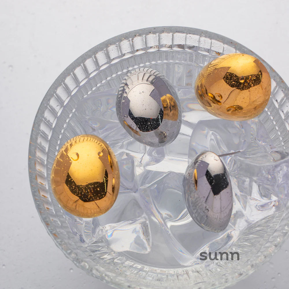 Hayzlee Gold Dome Studs