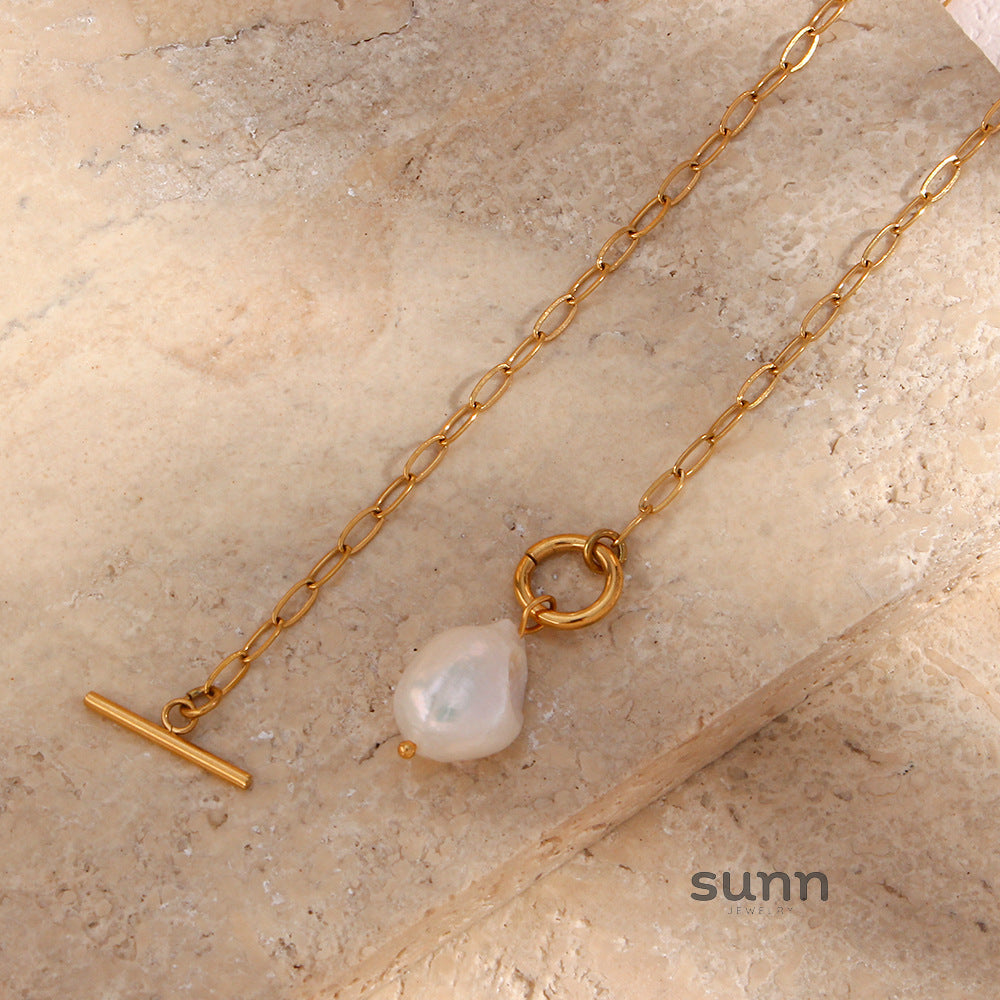 Hazel Baroque Pearl Paperclip Necklace [3M7NX0LY]