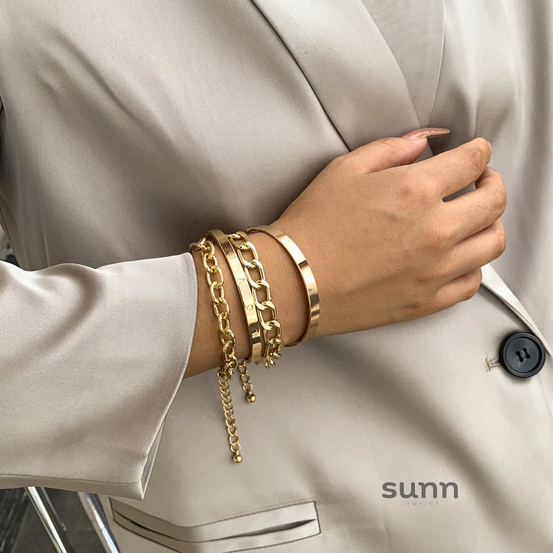 Hazel Stackable Metal Bracelets Set