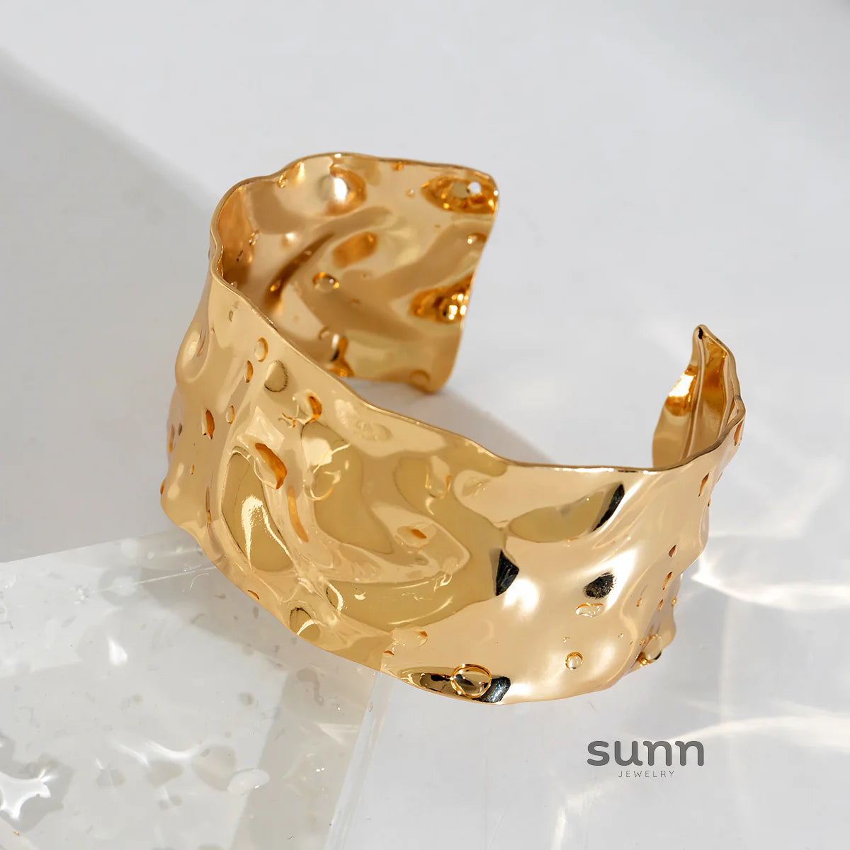 Hazyl Textured Cuff Bracelet
