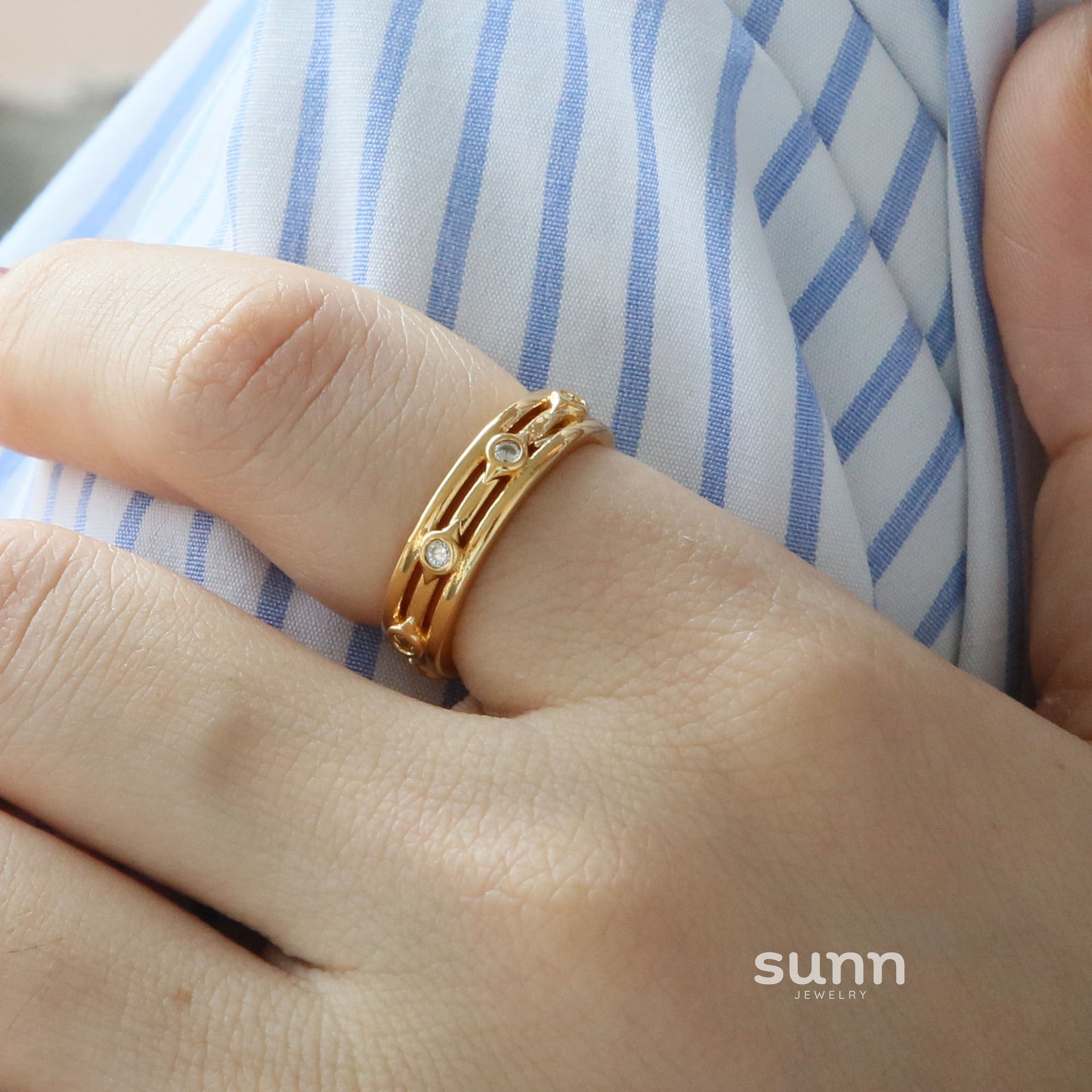 Helen Golden Devil's Eye Ring [BPHB2D81]
