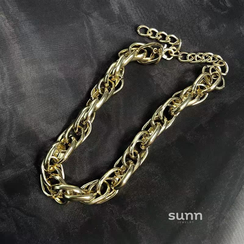 Hensley Chunky Twisted Chain Necklace