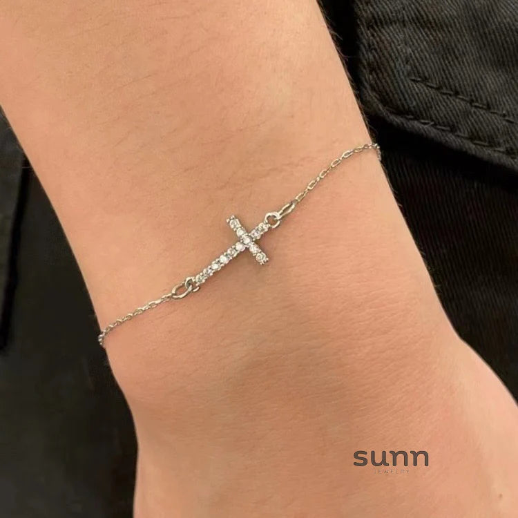 Hensley Star Cross Layered Bracelet
