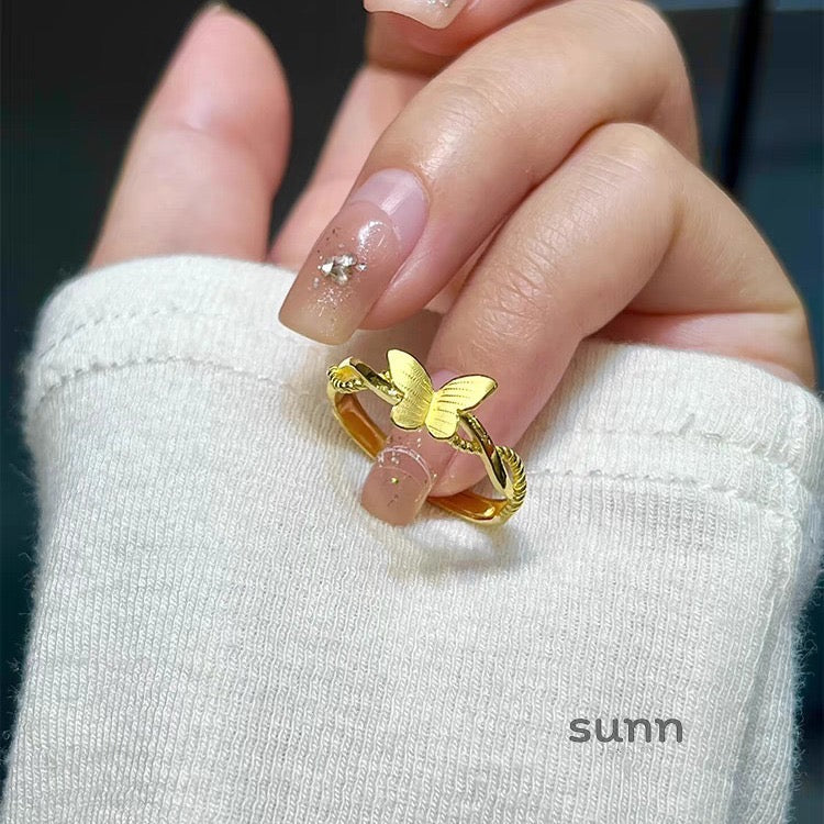 Hera Star Butterfly Ring