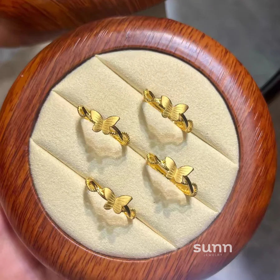 Hera Star Butterfly Ring