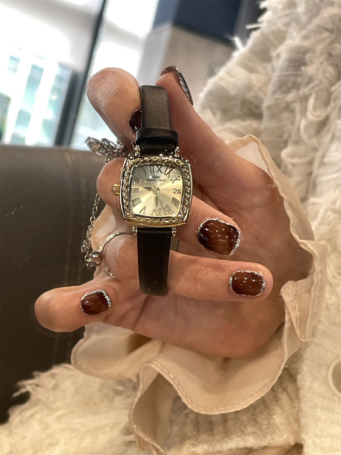 Hilda Vintage Square Watch