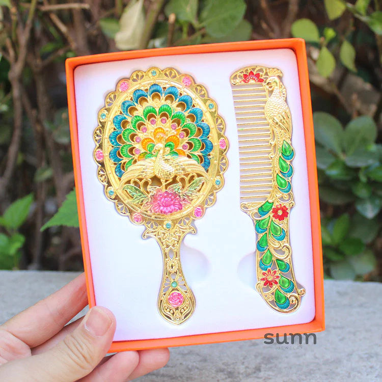 Hillary Vintage Mirror Set