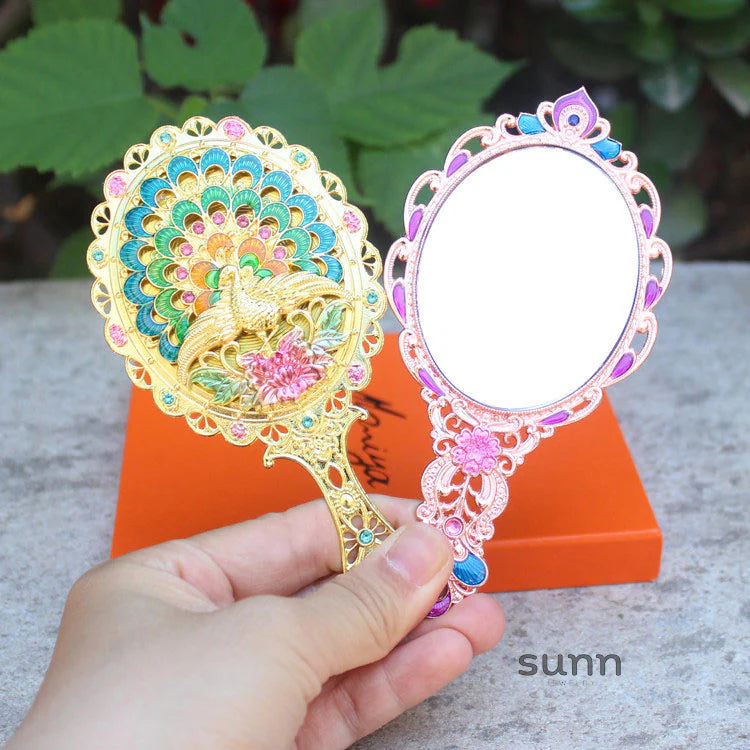 Hillary Vintage Mirror Set