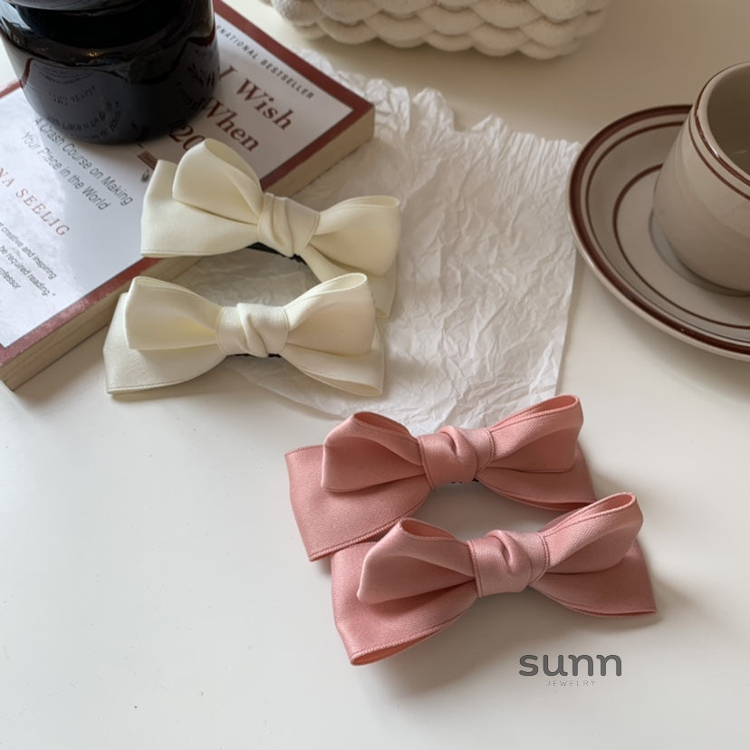 Holley Dimensional Bow Hair Clip [7RZ533CD]