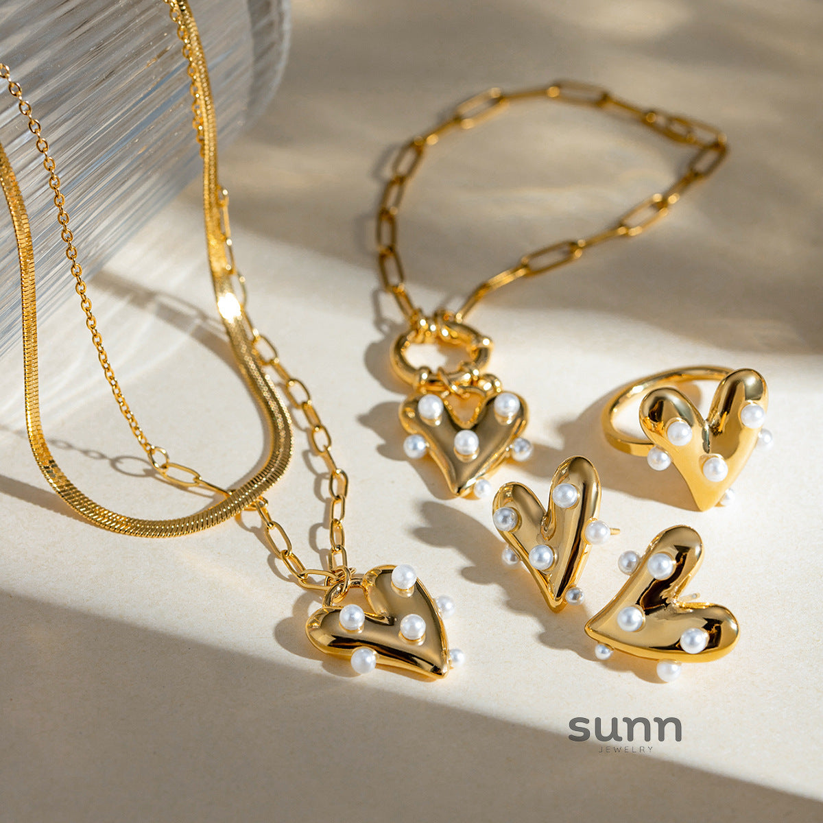 Holley Pearl Heart Earrings [5Y1OZZZB]